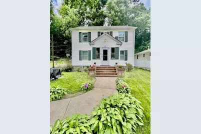 86 Beaverbrook Pkwy, Worcester, MA 01603 - Photo 1