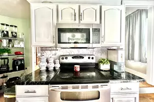 86 Beaver Brook Pkwy, Worcester, MA 01603 - Photo 9
