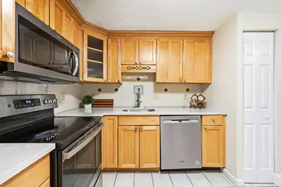 30 Revere Beach Pkwy #114, Medford, MA 02155 - Photo 9