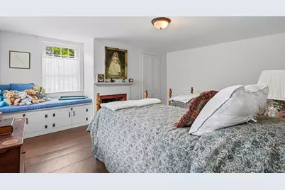 236 Mendon St, Upton, MA 01568 - Photo 23