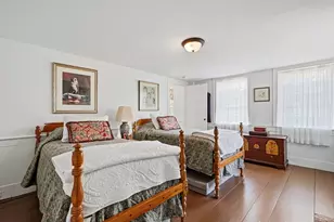 236 Mendon St, Upton, MA 01568 - Photo 25