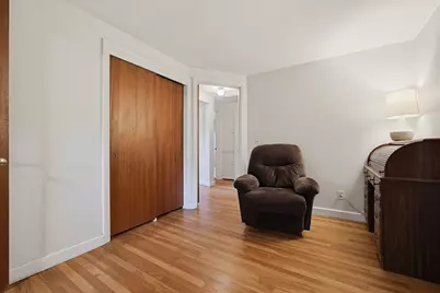 10 Magnolia Ter, Stoneham, MA 02180 - Photo 25