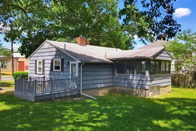 10 Magnolia Ter, Stoneham, MA 02180 - Photo 31