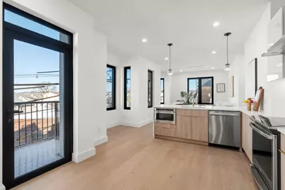 84 Prospect St #202, Somerville, MA 02143 - Photo 3