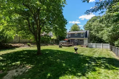 71 Capen St, Milton, MA 02186 - Photo 21