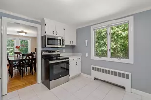 71 Capen St, Milton, MA 02186 - Photo 11