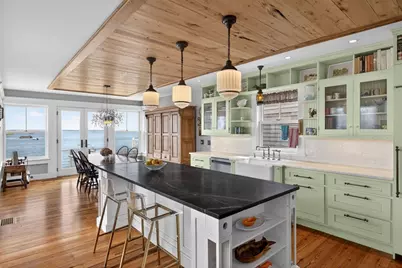 71 Commercial Street, Provincetown, MA 02657 - Photo 7