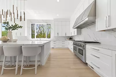 33 Sears Rd, Brookline, MA 02445 - Photo 11