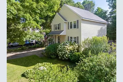 22 Canterbury St, Billerica, MA 01821 - Photo 3