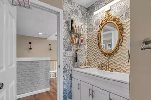 98 Turgeon Ave, Dracut, MA 01826 - Photo 21