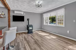 98 Turgeon Ave, Dracut, MA 01826 - Photo 5