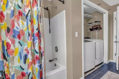98 Turgeon Ave, Dracut, MA 01826 - Photo 17