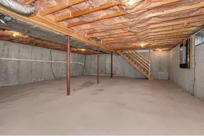 24 Royal Ave #24, Dracut, MA 01826 - Photo 25