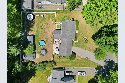 64 Senator St, Springfield, MA 01129 - Photo 37