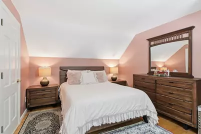 64 Senator St, Springfield, MA 01129 - Photo 17