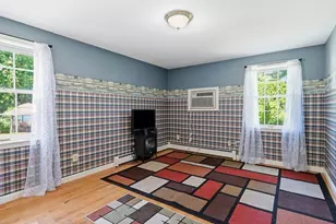 64 Senator St, Springfield, MA 01129 - Photo 15