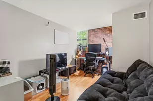 42 8th St, Boston, MA 02129 - Photo 7