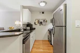 42 8th St, Boston, MA 02129 - Photo 3