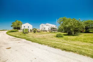 706 Gifford Rd, Westport, MA 02790 - Photo 9