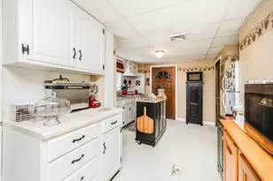 706 Gifford Rd, Westport, MA 02790 - Photo 31