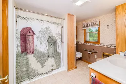 706 Gifford Rd, Westport, MA 02790 - Photo 13
