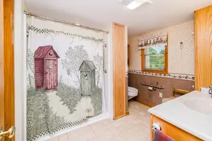 706 Gifford Rd, Westport, MA 02790 - Photo 13