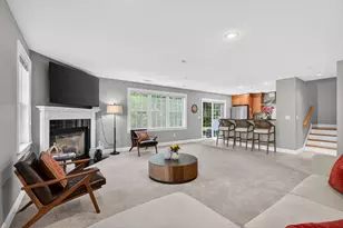 193 Elm St, North Reading, MA 01864 - Photo 9