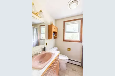 148 South St, Reading, MA 01867 - Photo 33