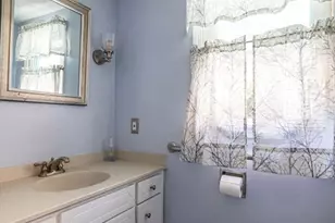 148 South St, Reading, MA 01867 - Photo 31