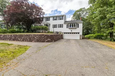 148 South St, Reading, MA 01867 - Photo 3