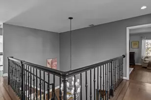 394 Mohawk Rd, Raynham, MA 02767 - Photo 23