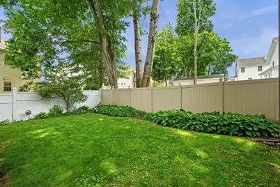 111 Chapman St #111, Watertown, MA 02472 - Photo 31