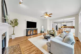37 Aspen Ave, Grafton, MA 01560 - Photo 7