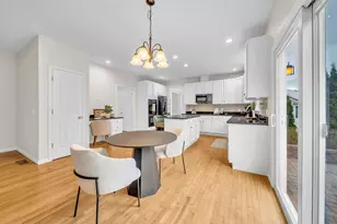 37 Aspen Ave, Grafton, MA 01560 - Photo 5