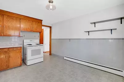267 Connecticut Ave, Springfield, MA 01104 - Photo 5