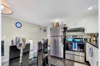 143 Myrtle Street, Melrose, MA 02176 - Photo 11