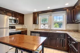 143 Myrtle St, Melrose, MA 02176 - Photo 3