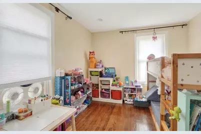 143 Myrtle Street, Melrose, MA 02176 - Photo 5