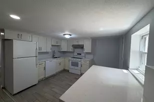 31 Chelsea St, Boston, MA 02128 - Photo 1