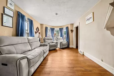 26 Beckett St, Peabody, MA 01960 - Photo 7