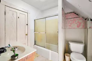 26 Beckett St, Peabody, MA 01960 - Photo 15