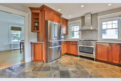 3 Windsor Rd, Milton, MA 02186 - Photo 7
