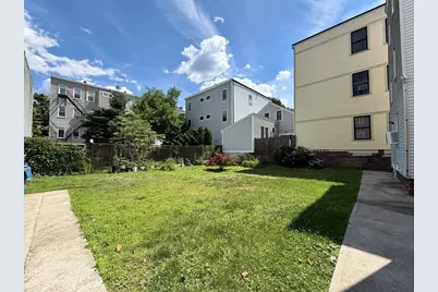 303 Hurley St #3, Cambridge, MA 02141 - Photo 17