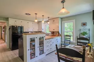 36 Green River Rd, Greenfield, MA 01301 - Photo 17