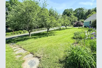 36 Green River Road, Greenfield, MA 01301 - Photo 9