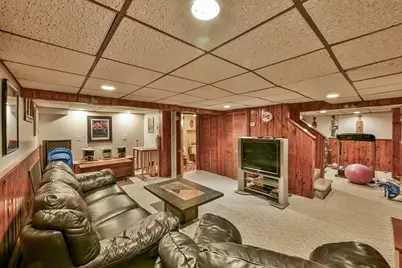 246 Manning St, Needham, MA 02492 - Photo 37