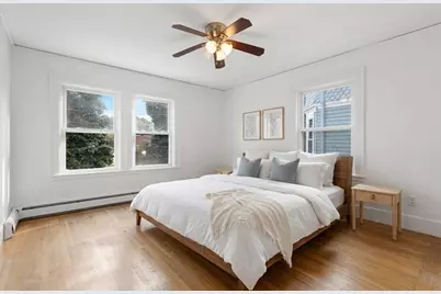 191 Davis Ave, Brookline, MA 02445 - Photo 13