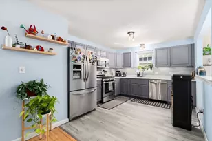 12 Magnolia Ln, Marlborough, MA 01752 - Photo 9