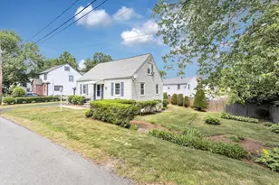 36 Bonad Rd, Boston, MA 02132 - Photo 21