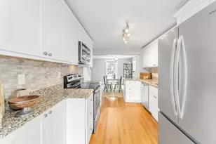 36 Bonad Rd, Boston, MA 02132 - Photo 5